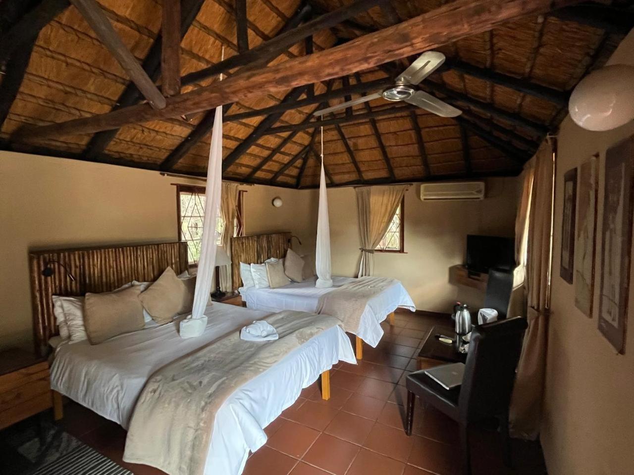 Phokoje Bush Lodge Selebi-Phikwe Esterno foto