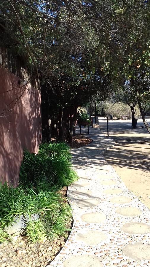 Phokoje Bush Lodge Selebi-Phikwe Esterno foto